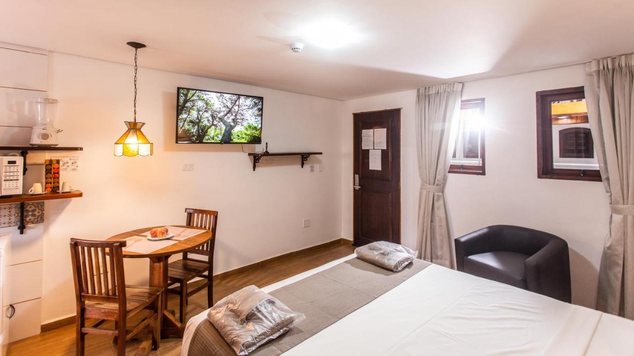 קוטיה Hotel Chalet Monet - Granja Vianna מראה חיצוני תמונה